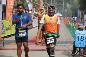 BIB: 45868, 40803
                            <button type="button" onclick="openModal(8244528)" class="btn btn-primary btn-sm float-right btn-popup" data-toggle="modal" data-target=".modal-high-quality">
                        <i class="fas fa-shopping-cart"></i> Add to Cart
                    </button>
                                            <button type="button" onclick="isThisMe(8244528, true)" class="btn btn-success btn-sm float-right btn-popup btn-isme hidden" data-toggle="tooltip" data-placement="bottom" title="นี่คือรูปของคุณใช่ไหม คลิกที่นี่เพื่อเอาเข้าอัลบั้ม">
                        <i class="fas fa-plus"></i> Add to album
                    </button>
                    <button type="button" onclick="isThisMe(8244528, false)" class="btn btn-warning btn-sm float-right btn-popup btn-isnotme hidden">
                        <i class="fas fa-ban"></i> Remove from album
                    </button>